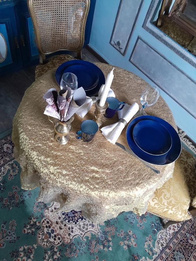Penthouse En Bleu Royal Apartment Vinca ภายนอก รูปภาพ