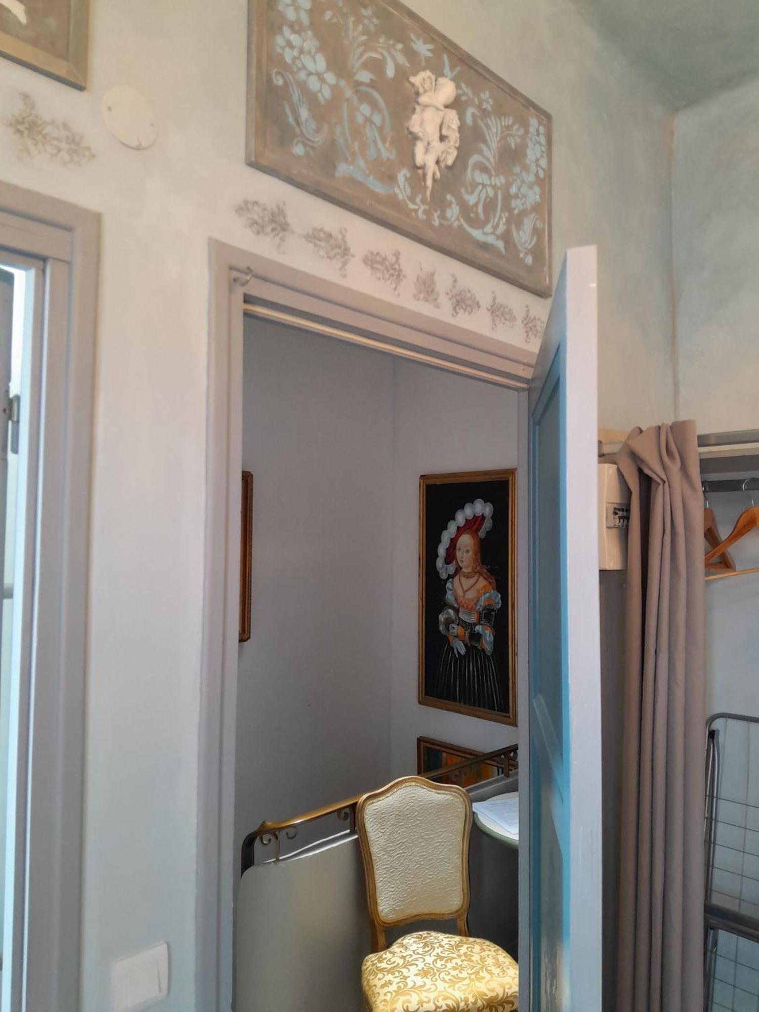 Penthouse En Bleu Royal Apartment Vinca ภายนอก รูปภาพ